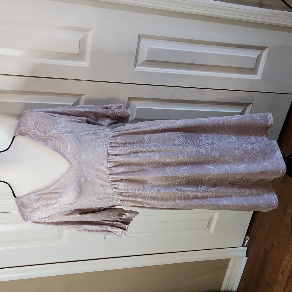 Pink Daisy, NWT , Women's Dress,  Size XL, Cream, Taupe,  Midi